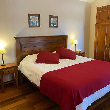 Ayres House Bed and Breakfast Colonia del Sacramento Exteriör bild