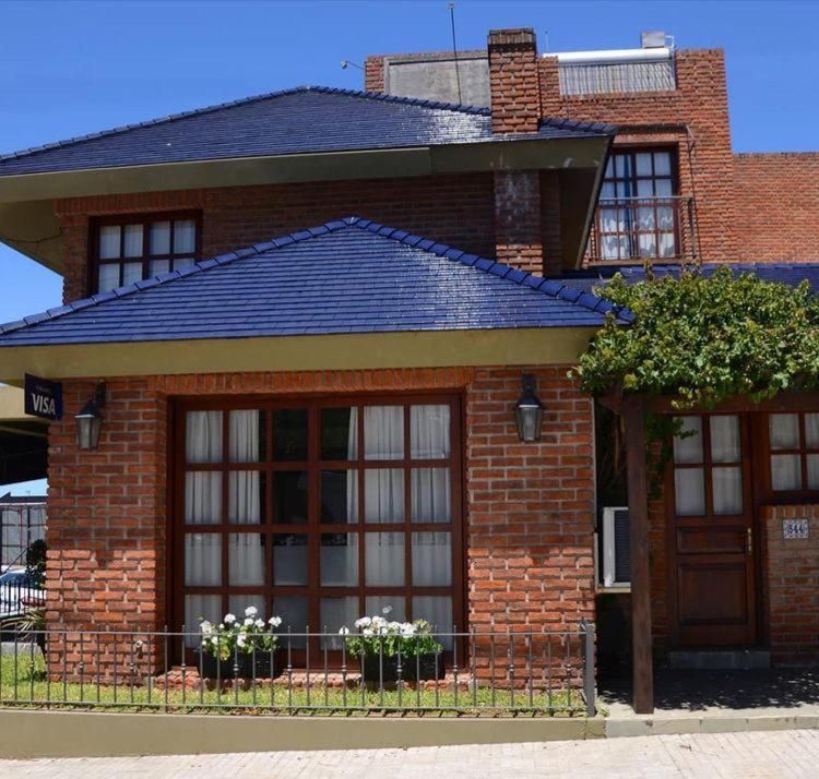 Ayres House Bed and Breakfast Colonia del Sacramento Exteriör bild